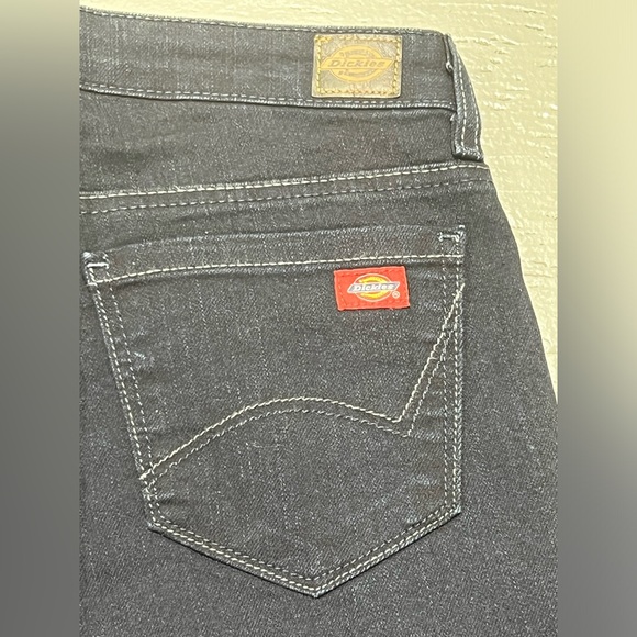 DICKIES Women’s Curvy Jeans with Stretch - Picture 8 of 11